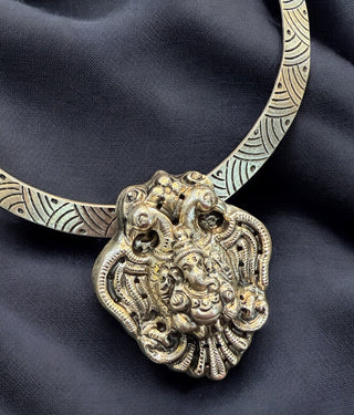 The Ekadanta Silver Gandaberunda Necklace (Oxidised)