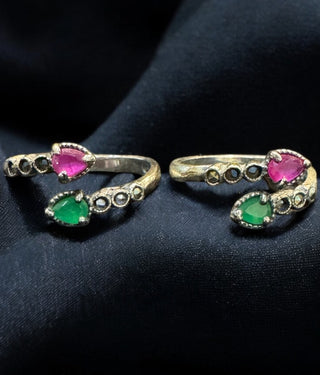 The Neha Silver Marcasite Front Open Toe-Rings