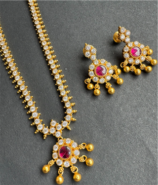 The Arunika Silver Necklace & Earrings (White)