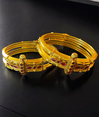 The Madhana Silver Coorgi 2 layer Bracelet-Single (Size 2.2/2.4/2.6/2.8) (Red)