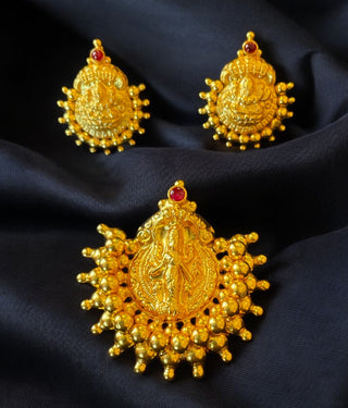 The Nagara Lakshmi Silver Pendant & Earrings