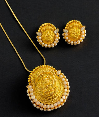 The Abhata Silver Pearl Lakshmi Pendant & Earrings