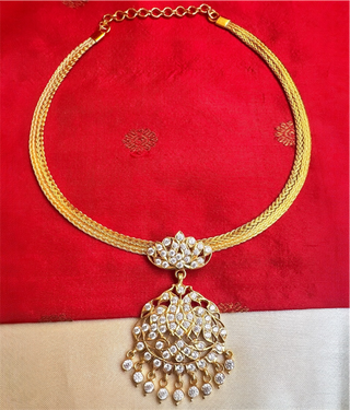 The Ciyaara Silver Closed-setting Stone Pendant