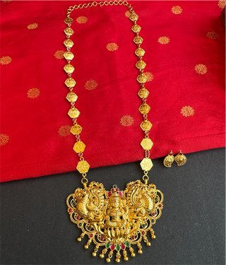 The Prakriti Silver Lakshmi Necklace & Earrings