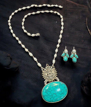The Nila Lakshmi Pearl & Turquoise Necklace & Earrings