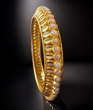 The Moti Tode Silver Pearl Bangle- Single (Size/2.2/ 2.4/2.6/2.8)