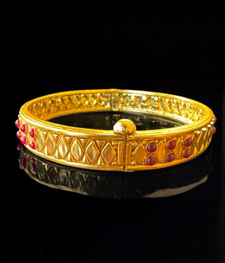 The Pratiksha Silver Kemp Openable Kada- Single (Size 2.2/2.4/2.6/2.8)