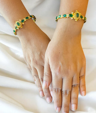 The Harini Silver Kemp Bracelet (Green/Size/2.2/2.4/2.6/2.8)