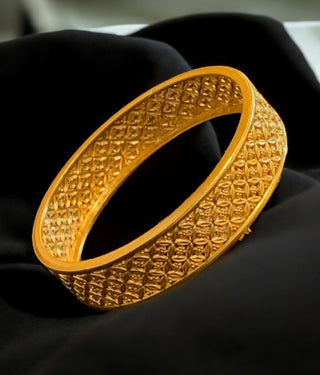 The Monabi Silver Filigree Bangle- Single (Size/2.2/ 2.4/2.6/2.8)