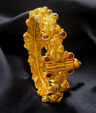 The Vrishi Silver Nakshi Peacock Bracelet-Single (Size 2.2/2.4/2.6/2.8 )