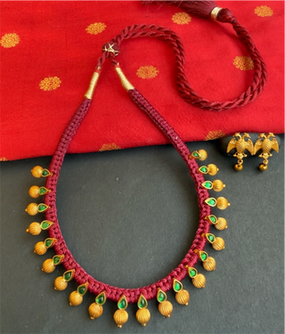 The Chaya Silver Red Thread Green Necklace & Earrings