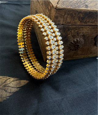 The Wamira Silver Solitaire Bangle (Size 2.6)