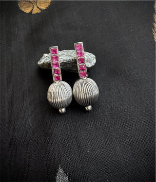 The Yoshita Silver Kempu Necklace & Earrings (Oxidised)