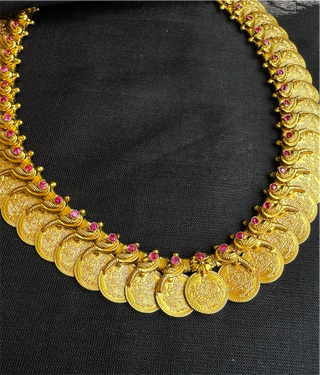 The Kili Antique Silver Kasumala Coin Necklace (Medium)