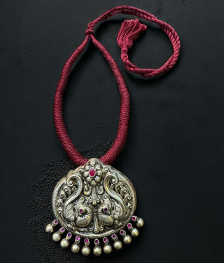 The Nrtu Silver Peacock Antique Nakkasi Thread Necklace (Red)