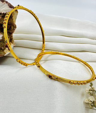 The Parinita Silver Kemp Bangle (Red/Size/2.2/2.4/2.6/2.8)