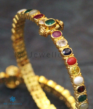 The Kripa Silver Navratna Bracelet (Size/2.2/2.4/2.6/2.8)