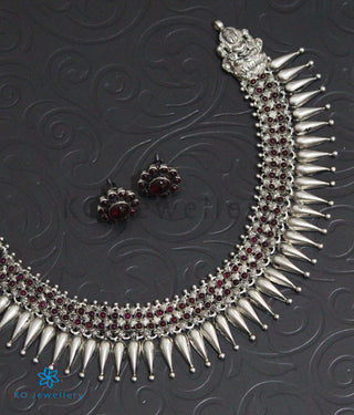 The Mallige Moggu Silver Kempu Necklace (Oxidised)