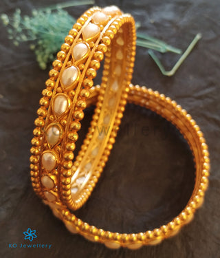 The Mukta Silver Pearl Bangle- Single (Size/2.2/2.4/2.6/2.8)