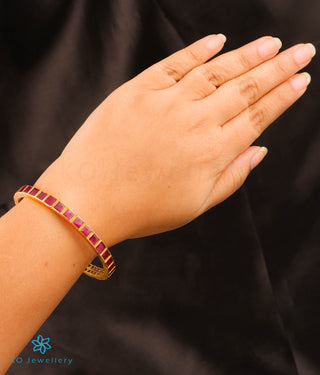 The Aikya Silver Kemp Bangle- Single (Red/Size 2.2/2.4/2.6/2.8)