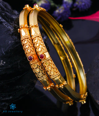 The Kumud Silver Coorgi Bangle-Single (Size 2.2/2.4/2.6/2.8 )