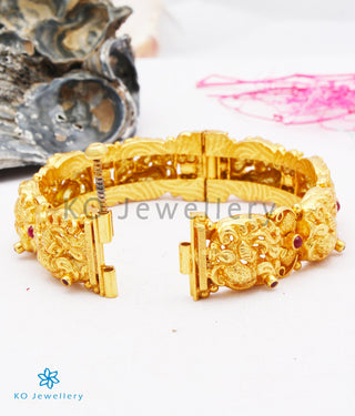 The Vrsala Silver Peacock Bracelet-Single (Size 2.2/2.4/2.6/2.8 )