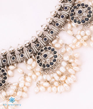 The Vrta Silver Guttapusalu Necklace (Oxidised/Blue)