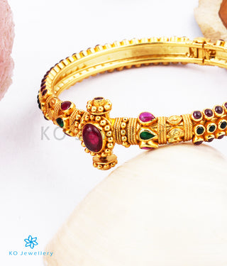 The Aaratrika Silver Kempu Openable Bracelet-Single (Red/Green/Size 2.2/2.4/2.6/2.8)