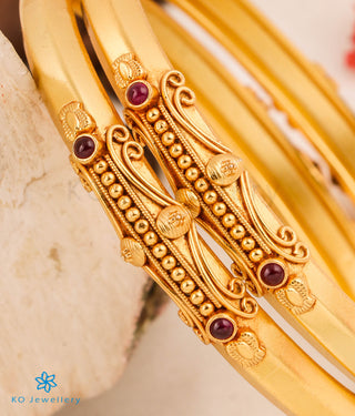 The Kumudini Antique Silver Coorgi Bangle-Single (Size 2.2/2.4/2.6/2.8)