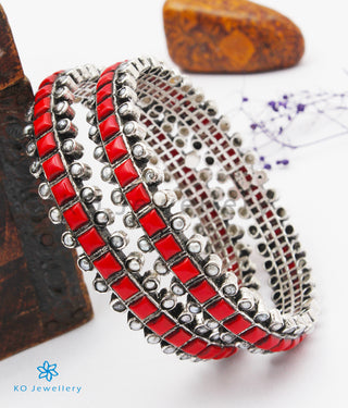 The Rajanya Silver Coral&Pearl Bangle (Oxidised/Size 2.2/2.4/2.6/2.8)