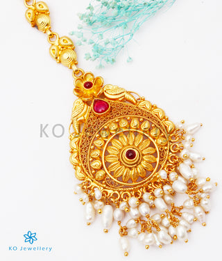 The Pratha Silver Pearl Maang Tikka (Long)